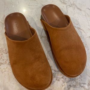 Jenni Kayne Leather Oiled Moc Croc